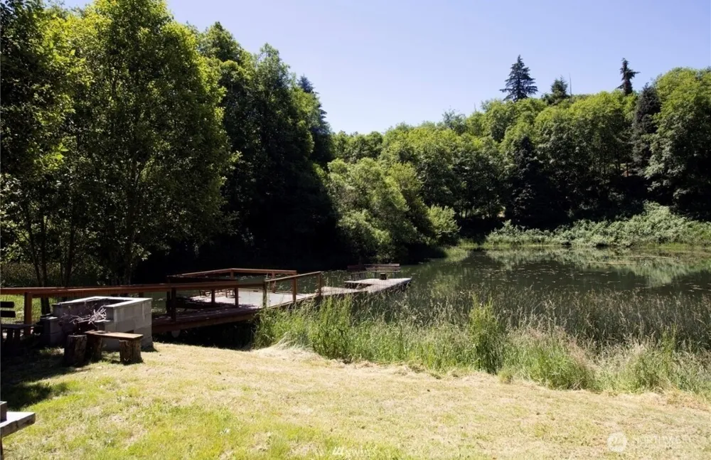 189 Trout Lakes Castle Rock, WA 98611