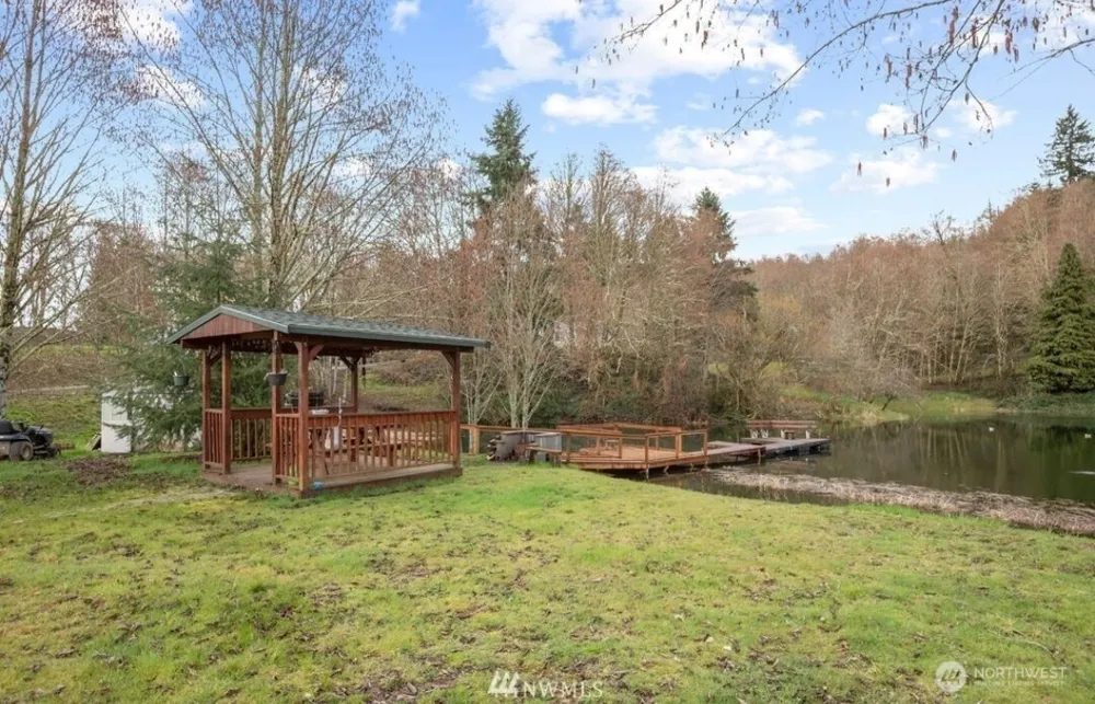 189 Trout Lakes Castle Rock, WA 98611