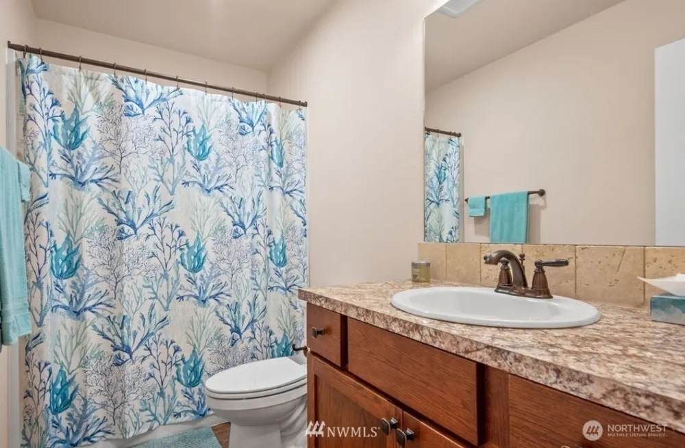 189 Trout Lakes Castle Rock, WA 98611