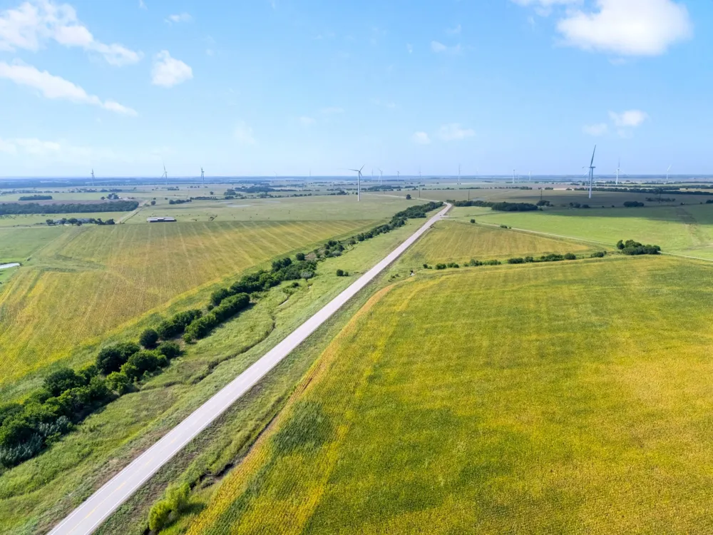 48 County Line Parkway Mart, TX 76664