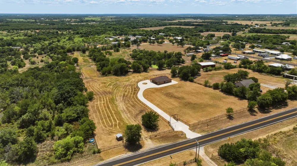 4277 Fm 52 Weatherford, TX 76088