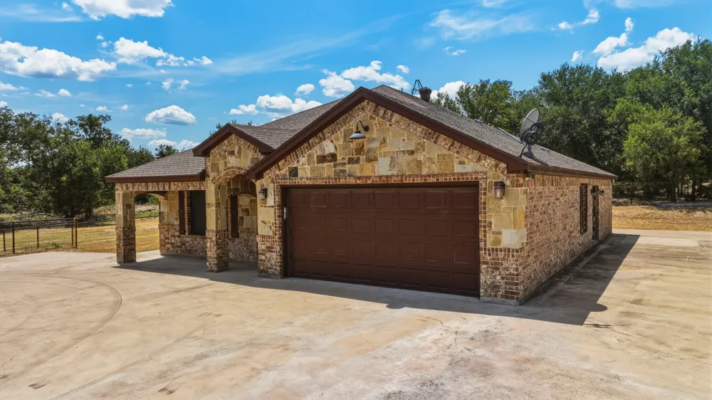 4277 Fm 52 Weatherford, TX 76088
