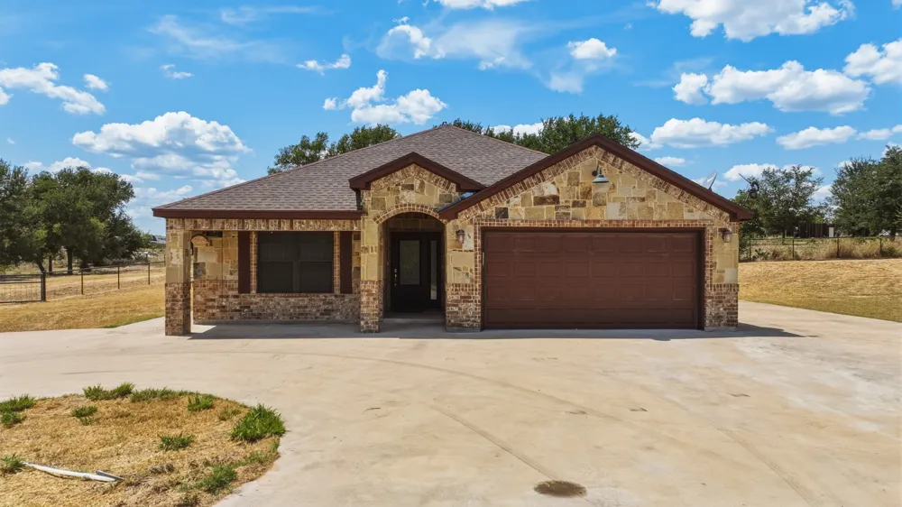 4277 Fm 52 Weatherford, TX 76088