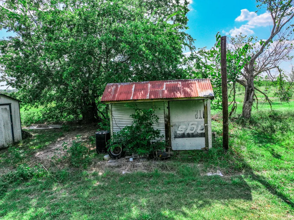 7801 W Interstate Highway 30 Cumby, TX 75433