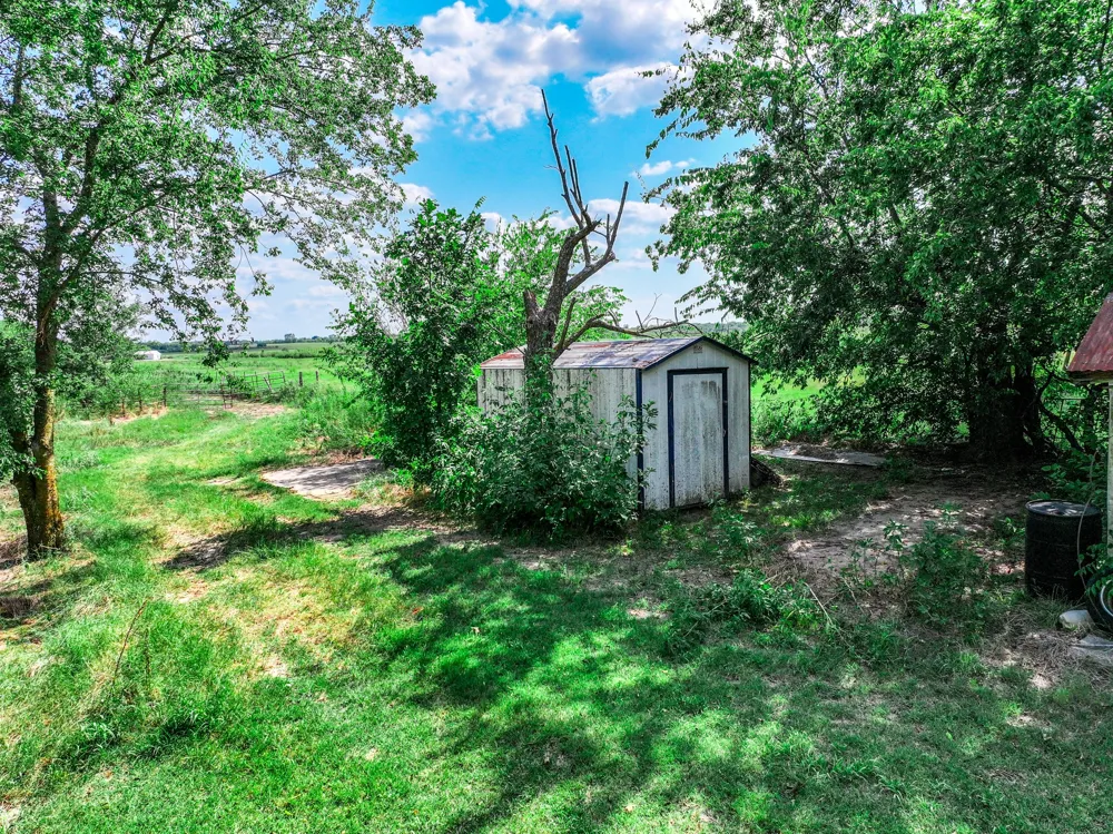 7801 W Interstate Highway 30 Cumby, TX 75433