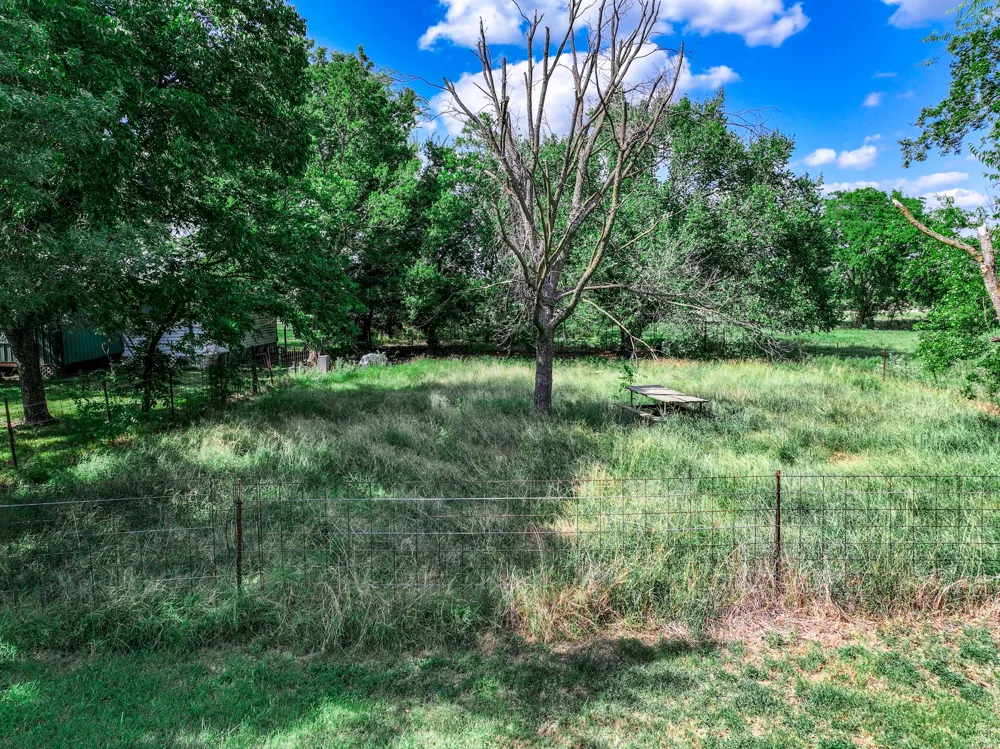 7801 W Interstate Highway 30 Cumby, TX 75433