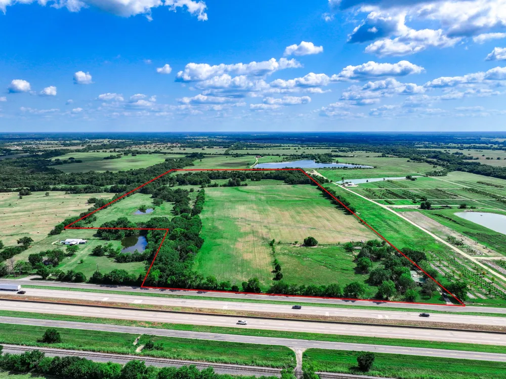 7801 W Interstate Highway 30 Cumby, TX 75433
