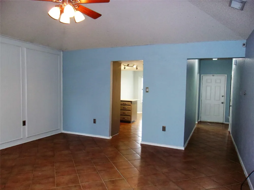 4200 Rye Glen Drive Arlington, TX 76017