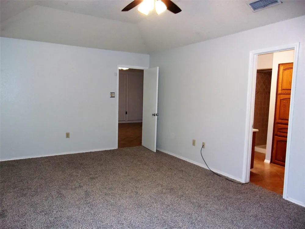 4200 Rye Glen Drive Arlington, TX 76017