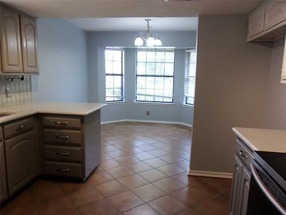 4200 Rye Glen Drive Arlington, TX 76017