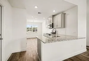 19 Greenbriar Loop Angleton, TX 77515