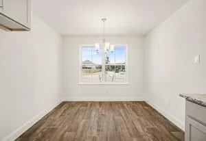 19 Greenbriar Loop Angleton, TX 77515