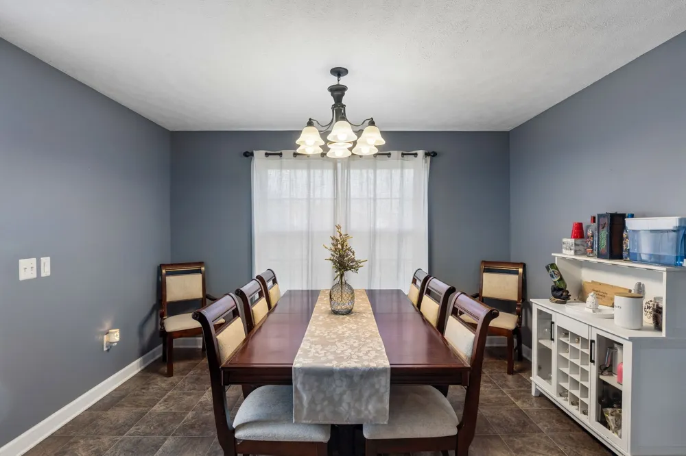 1361 Volunteer Ln Lewisburg, TN 37091