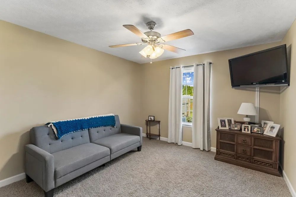 1361 Volunteer Ln Lewisburg, TN 37091