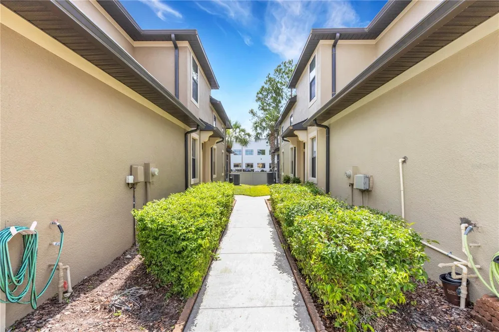 5166 BAY ISLE CIRCLE Clearwater, FL 33760