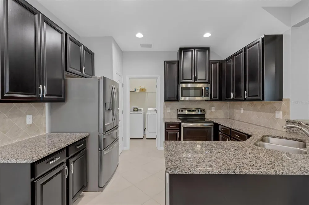 5166 BAY ISLE CIRCLE Clearwater, FL 33760