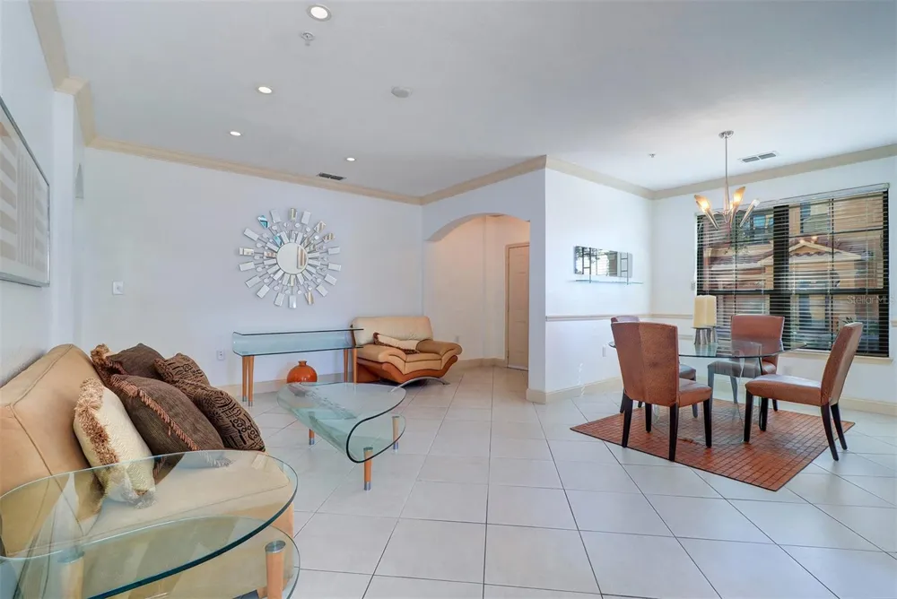 2757 VIA CIPRIANI #1114A Clearwater, FL 33764