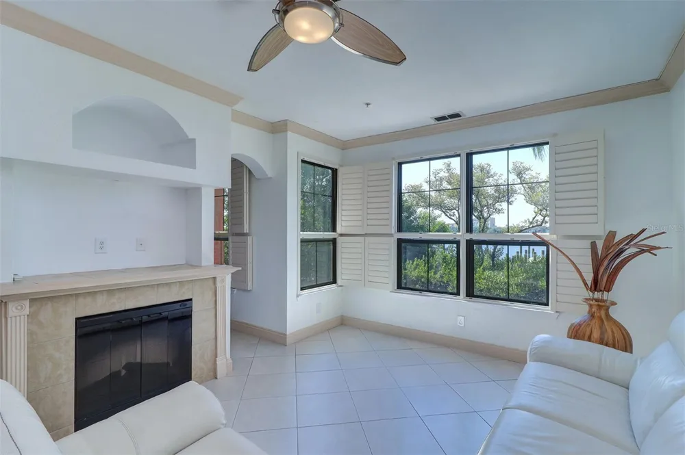 2757 VIA CIPRIANI #1114A Clearwater, FL 33764