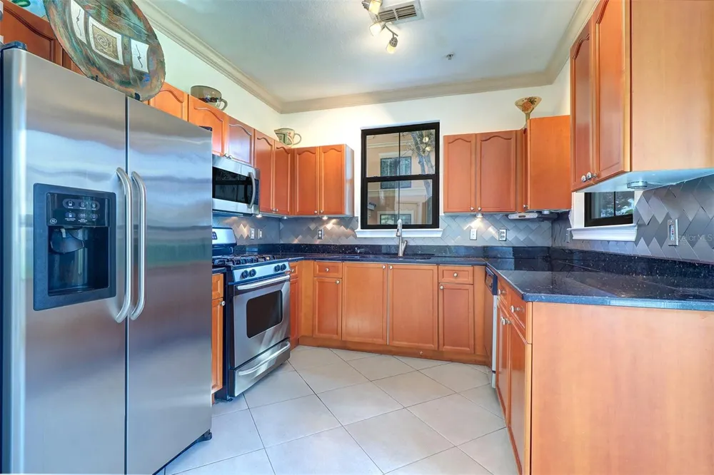 2757 VIA CIPRIANI #1114A Clearwater, FL 33764