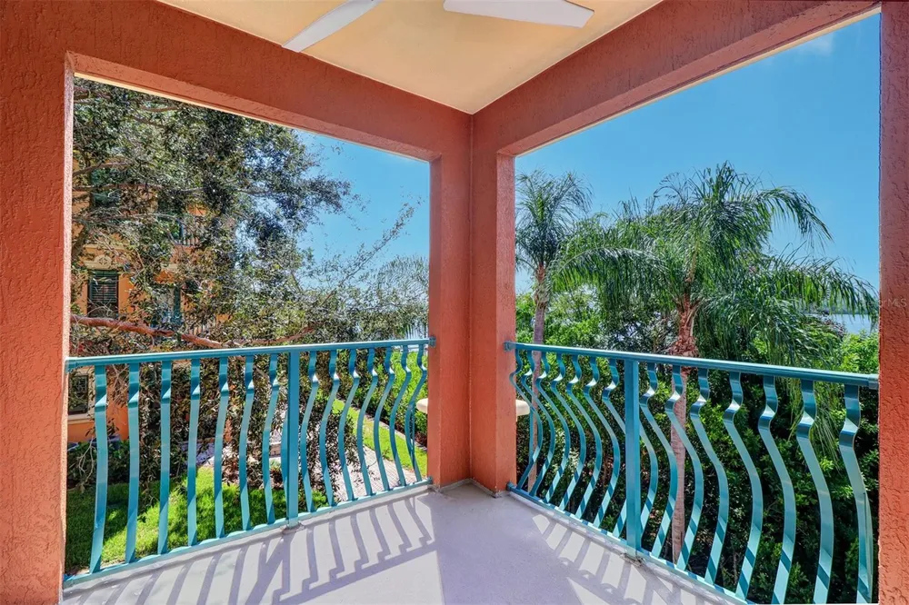 2757 VIA CIPRIANI #1114A Clearwater, FL 33764