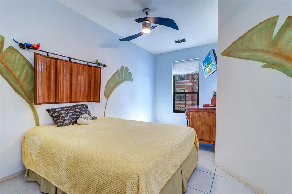 2757 VIA CIPRIANI #1114A Clearwater, FL 33764