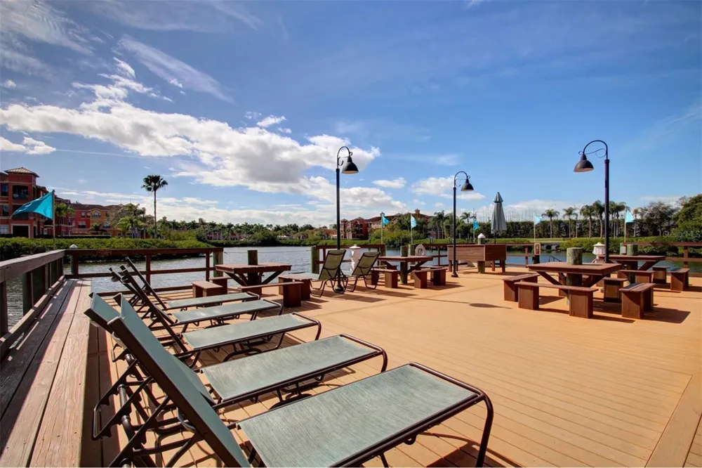 2757 VIA CIPRIANI #1114A Clearwater, FL 33764