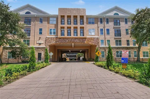 4221 W SPRUCE STREET #1222