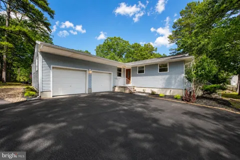 64 SUMMIT DRIVE