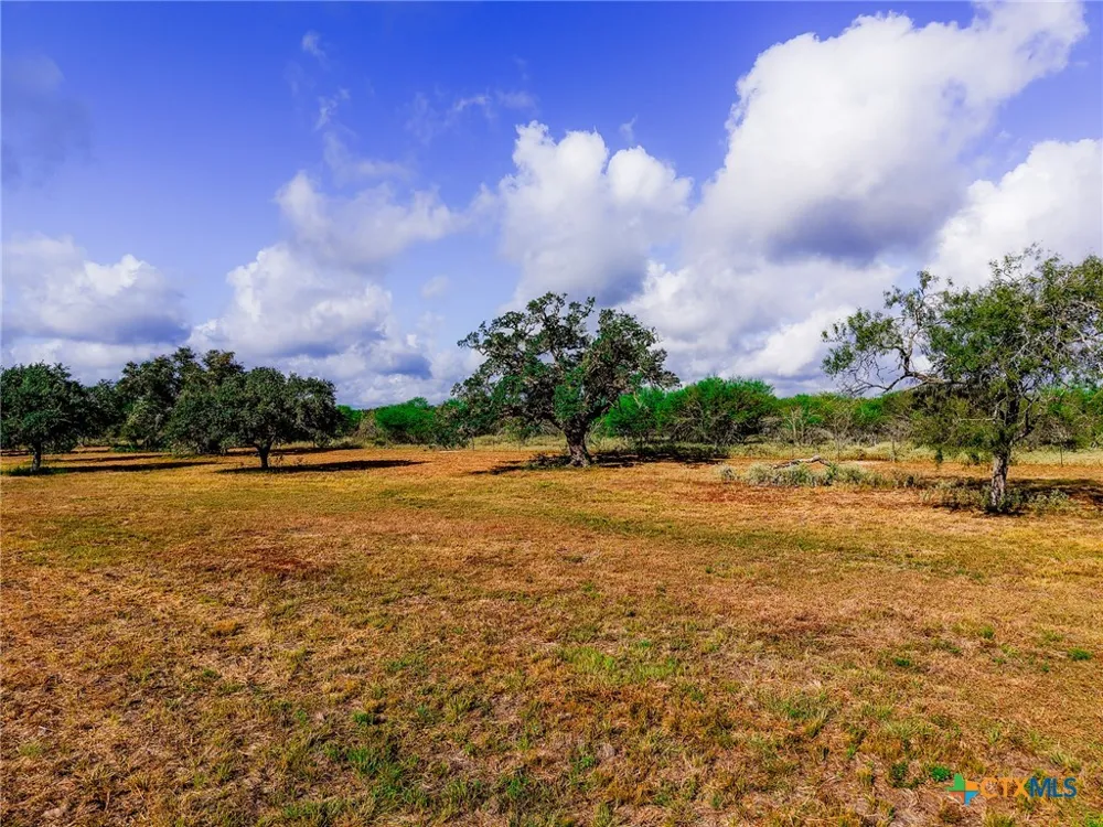 US Hwy 183 Cuero, TX 77954
