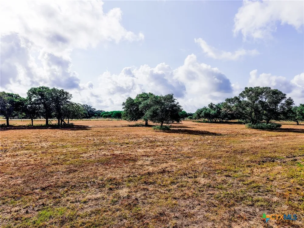US Hwy 183 Cuero, TX 77954