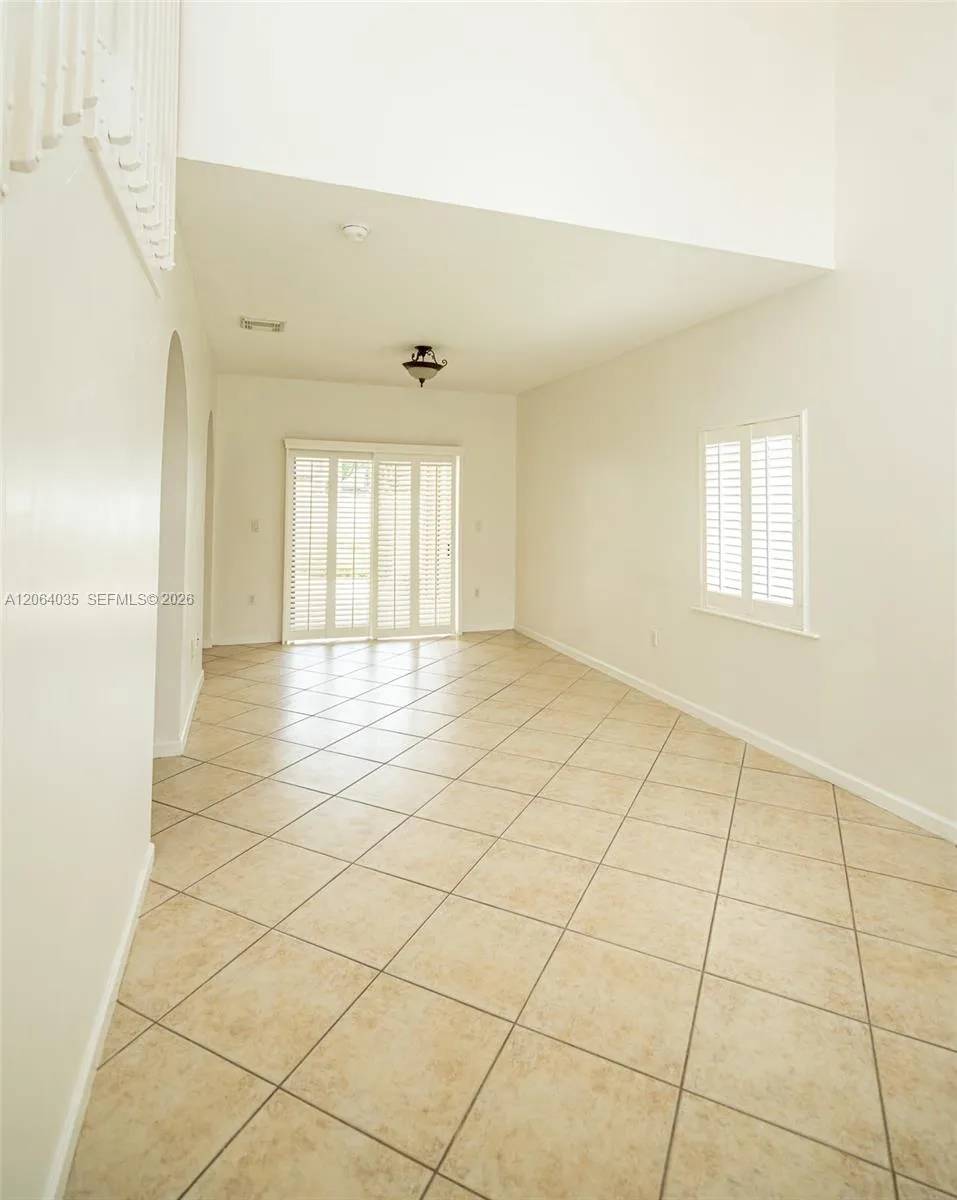 12901 SW 50th St Miramar, FL 33027