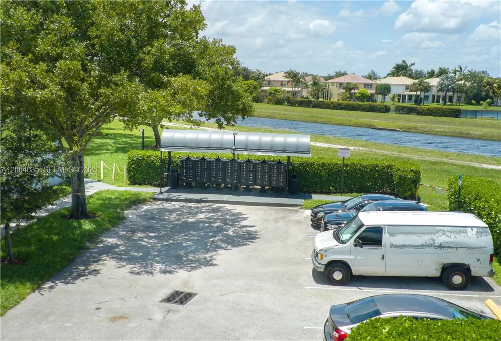 12901 SW 50th St Miramar, FL 33027
