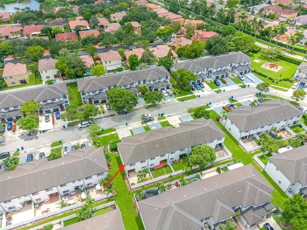 12901 SW 50th St Miramar, FL 33027