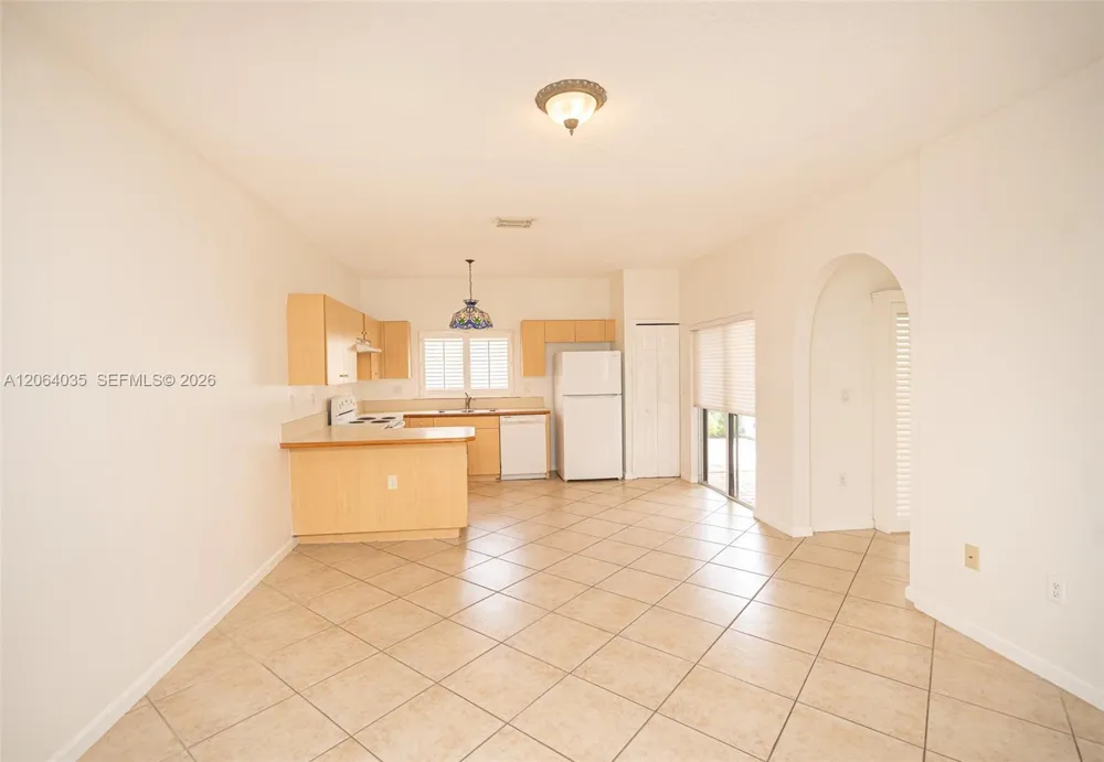 12901 SW 50th St Miramar, FL 33027