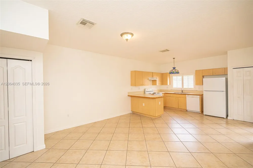 12901 SW 50th St Miramar, FL 33027