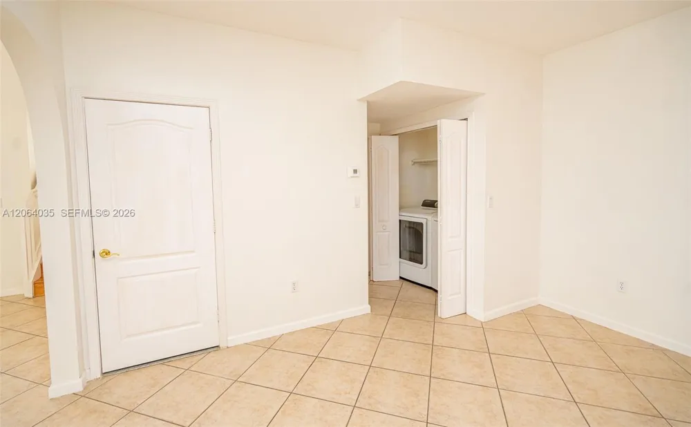 12901 SW 50th St Miramar, FL 33027