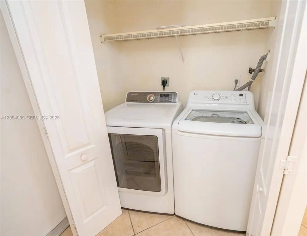 12901 SW 50th St Miramar, FL 33027