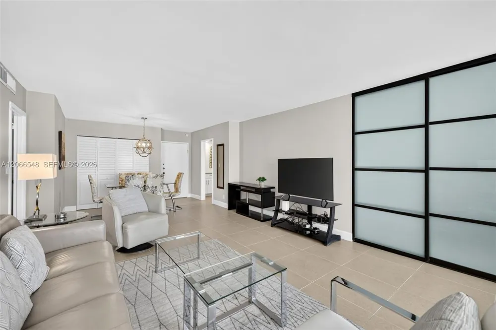 2030 S Ocean Dr #1218 Hallandale Beach, FL 33009