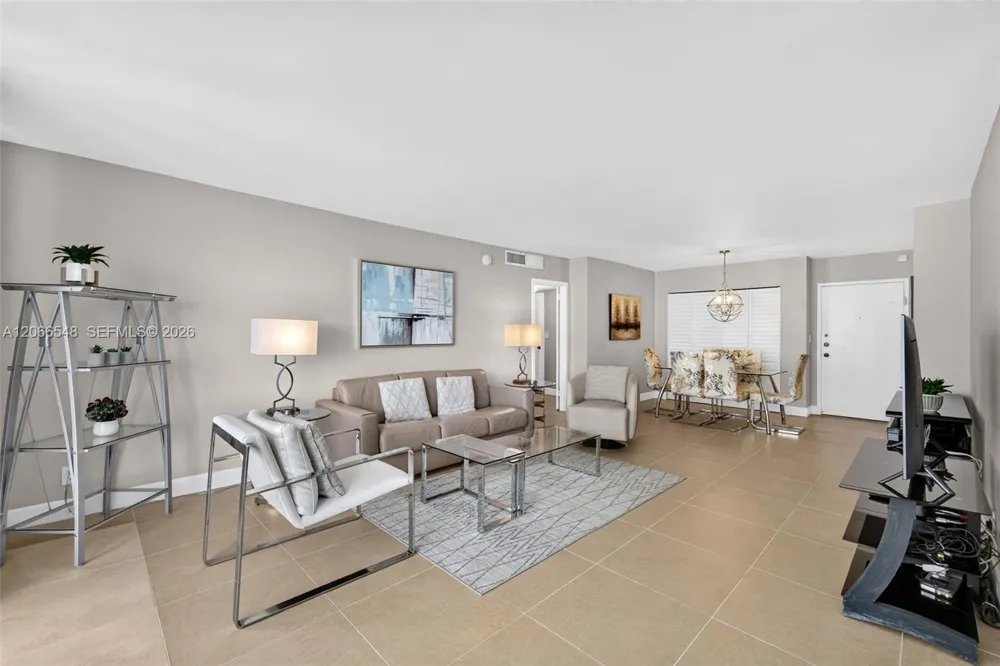 2030 S Ocean Dr #1218 Hallandale Beach, FL 33009