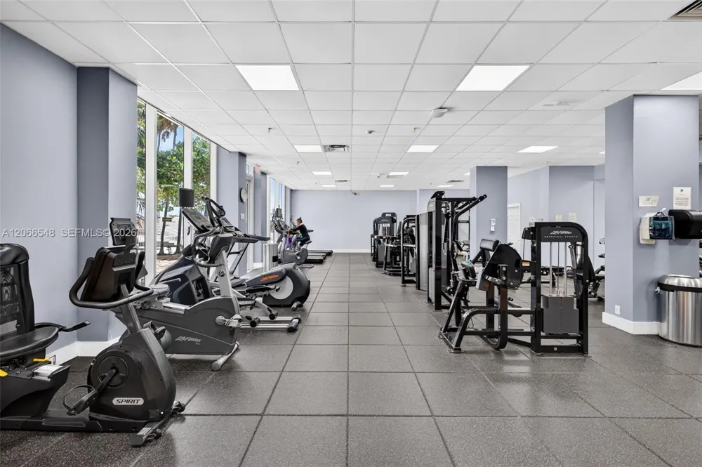 2030 S Ocean Dr #1218 Hallandale Beach, FL 33009