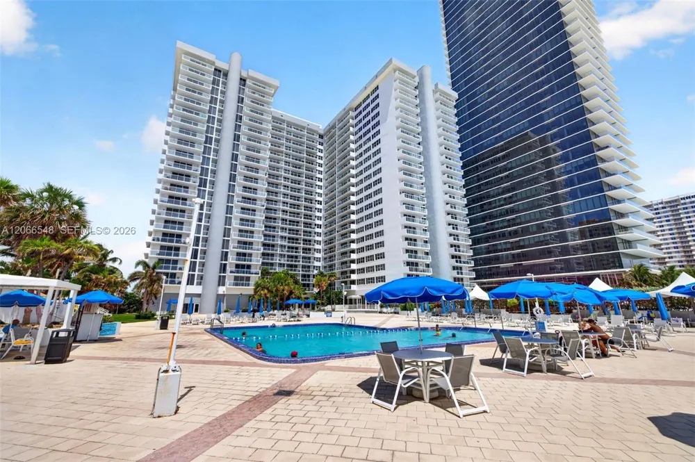 2030 S Ocean Dr #1218 Hallandale Beach, FL 33009