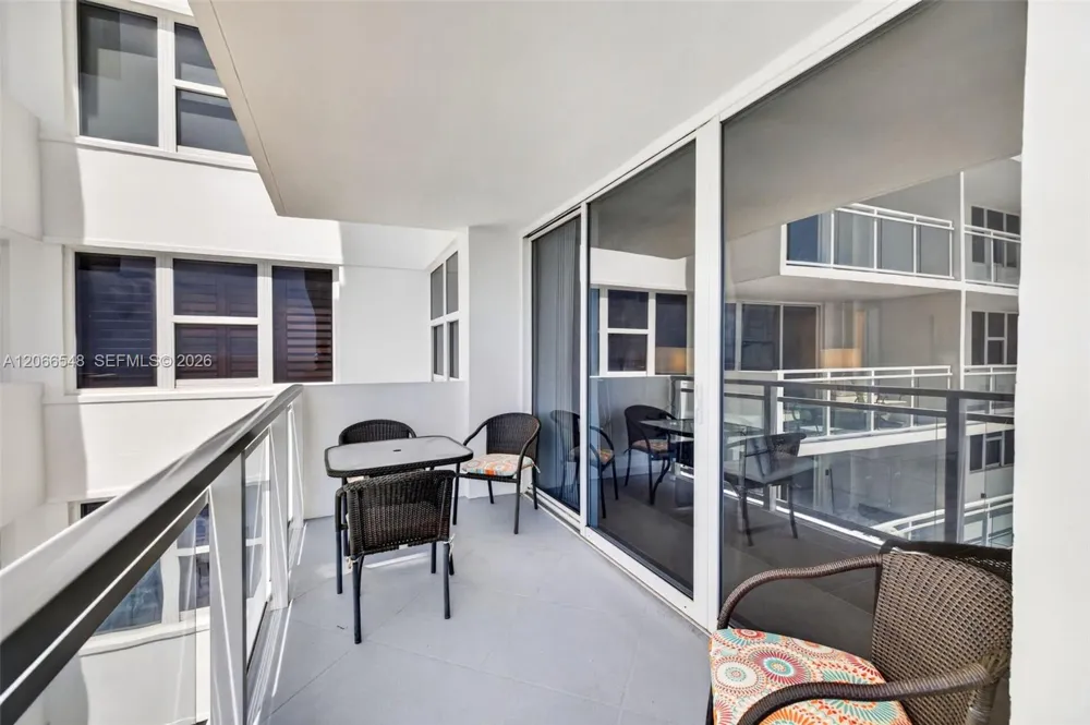 2030 S Ocean Dr #1218 Hallandale Beach, FL 33009