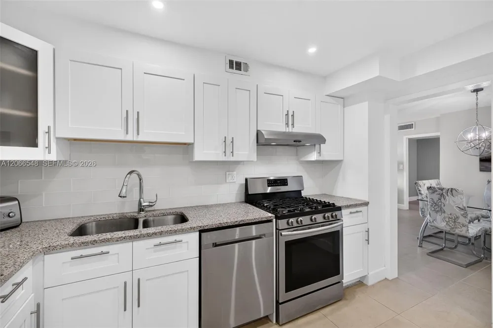 2030 S Ocean Dr #1218 Hallandale Beach, FL 33009