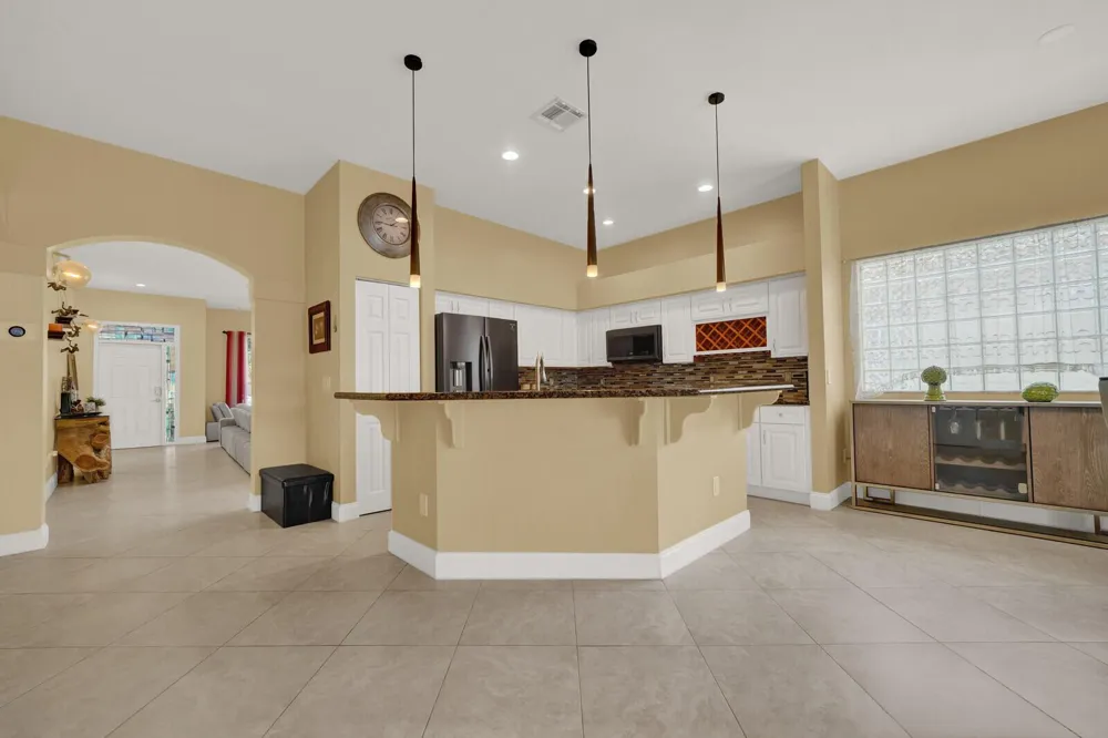 18453 OLD PRINCETON LANE Boca Raton, FL 33498