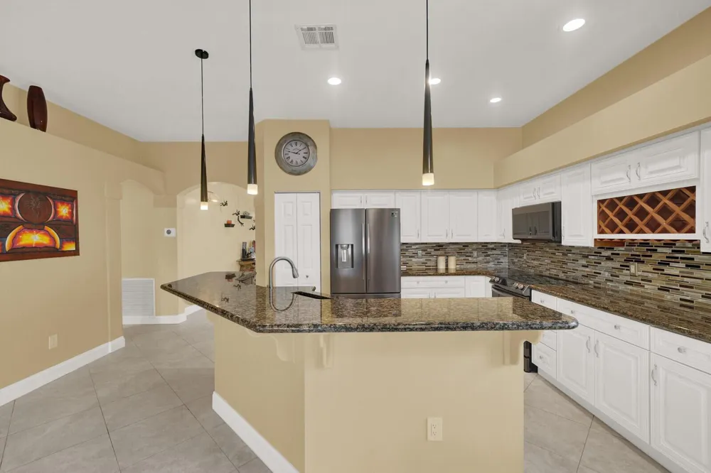 18453 OLD PRINCETON LANE Boca Raton, FL 33498