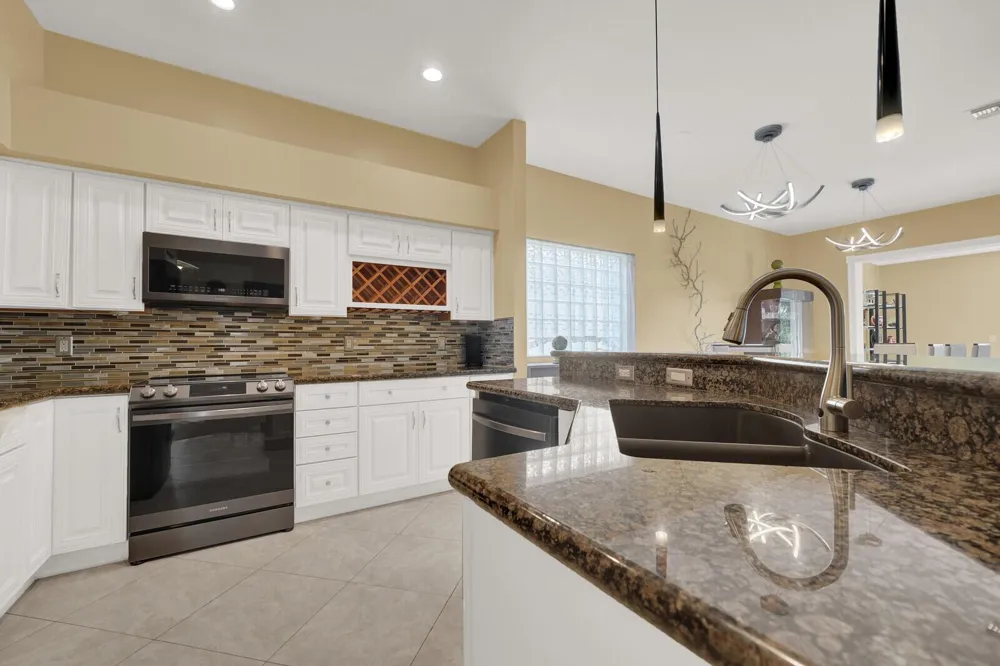 18453 OLD PRINCETON LANE Boca Raton, FL 33498