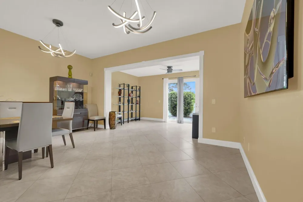 18453 OLD PRINCETON LANE Boca Raton, FL 33498