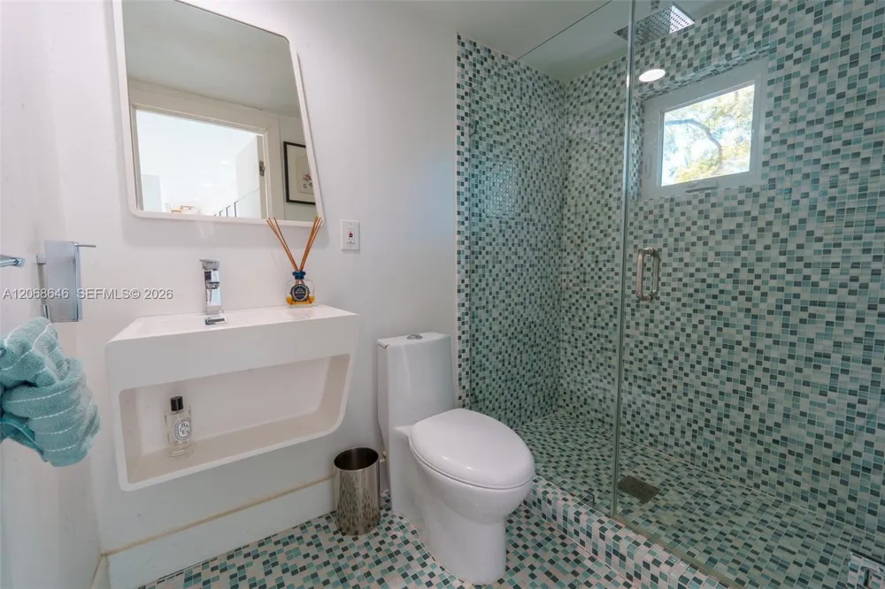 7277 SW 165th St Palmetto Bay, FL 33157