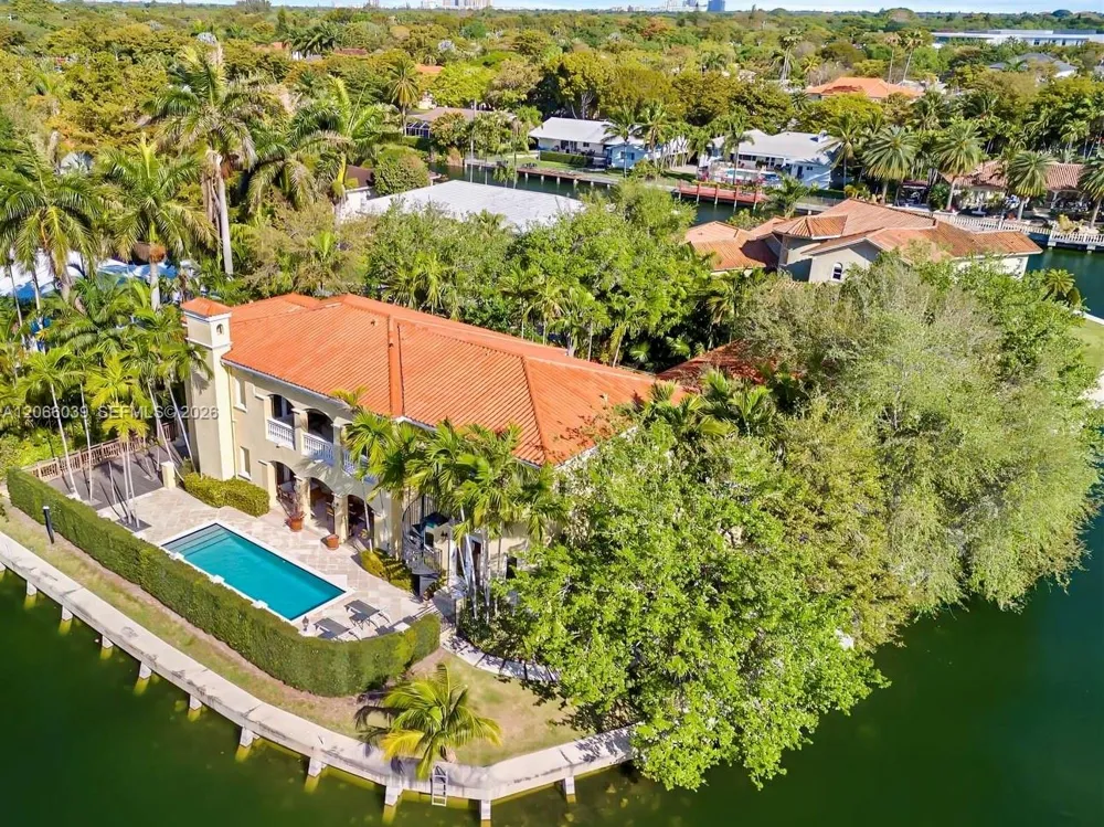 1410 Tagus Ave Coral Gables, FL 33156