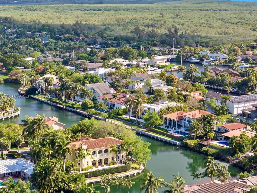 1410 Tagus Ave Coral Gables, FL 33156
